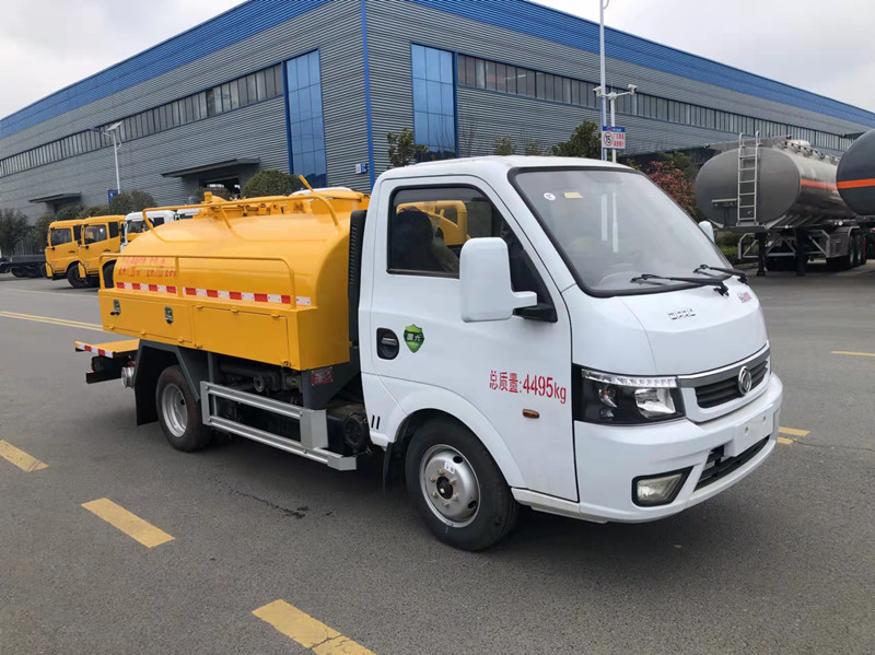 國六東風(fēng)途逸3方清洗吸污車藍牌