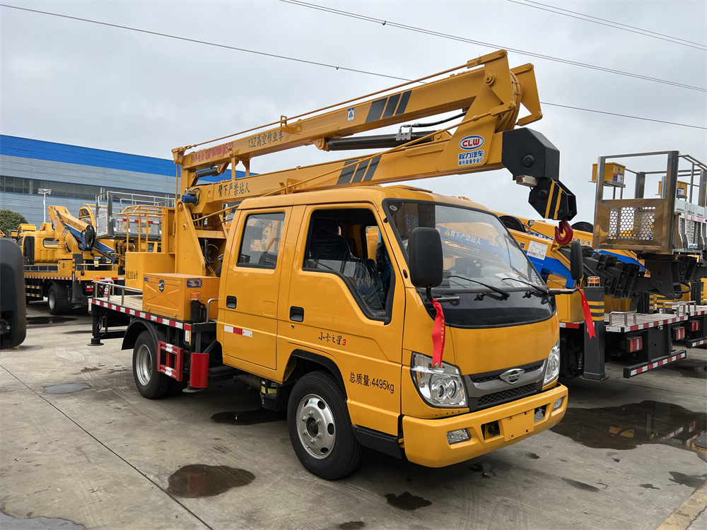 福田小卡13米高空作業(yè)車(chē)折疊臂升降車(chē)配置價(jià)格
